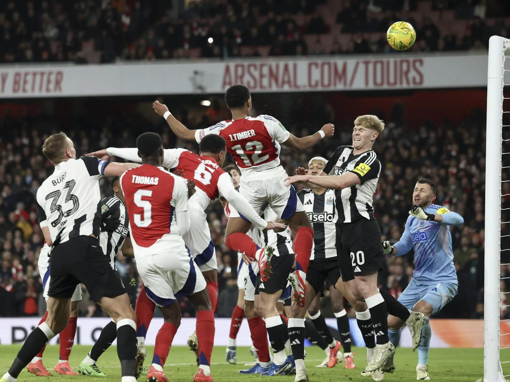 纽卡斯尔训练开放日，国际比赛日单刀错失引欢呼，西甲在即，资深球员宣示担当的简单介绍-开云官网app